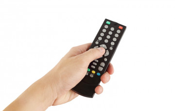 how to clean a remote control